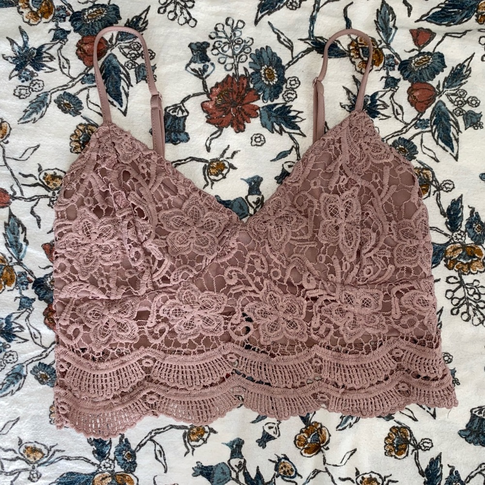 Lace crop top